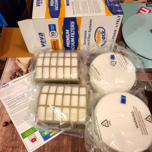 NIB Vacuum filters NV80 shark model - Picture 9 of 11